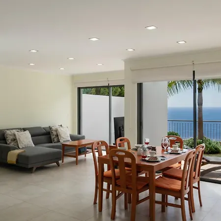 Villa Ourmadeira - Casa Amaro Mar, Tranquil *