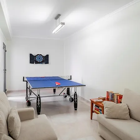 Villa Ourmadeira - Casa Amaro Mar, Tranquil Arco da Calheta (Madeira)