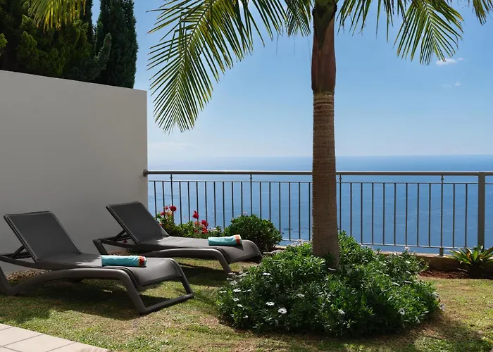 Vila Ourmadeira - Casa Amaro Mar Arco da Calheta (Madeira)