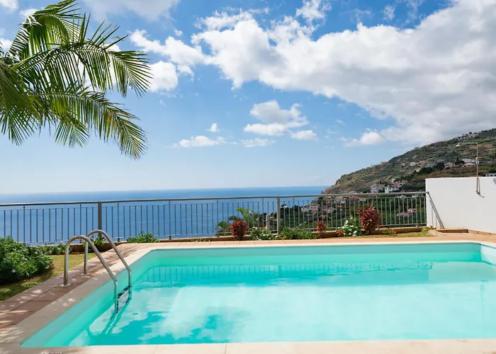 Ourmadeira - Casa Amaro Mar Arco da Calheta (Madeira)